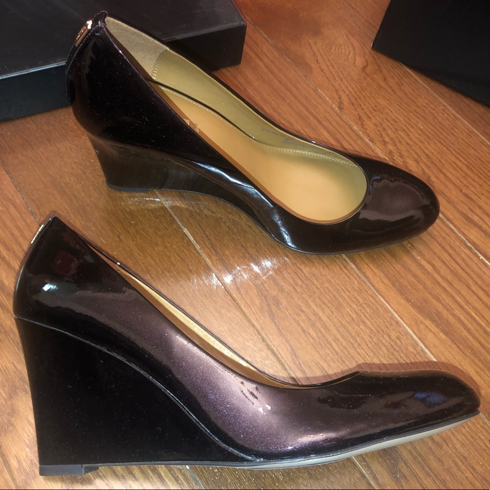 Coach Patent Leather Wedge Oxblood Pearl Sz 9 NEW
